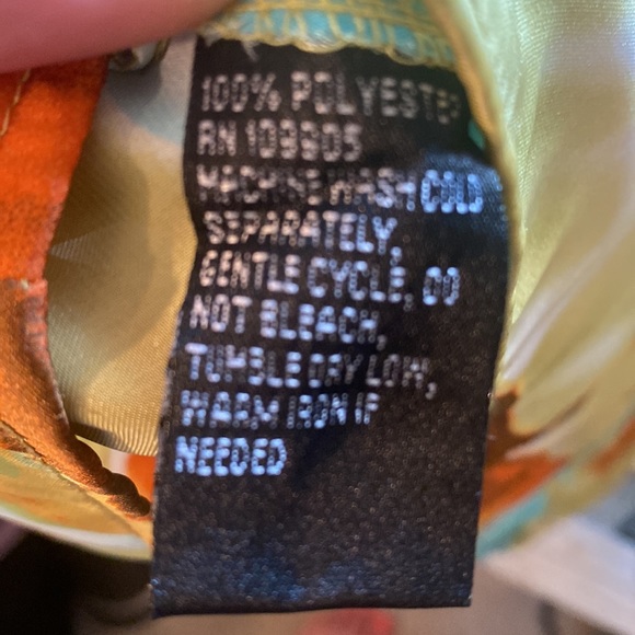 Essentials colorful floral tropical costal button up designer Blouse - Picture 13 of 13